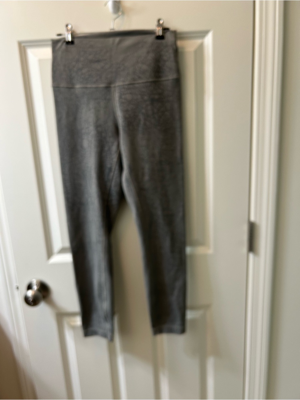lululemon athletica light gray leggings